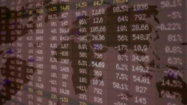 Akciovém trhu - finanční čísla - digitální Led - Neon mapa - tmavě červená - vpravo — Stock video