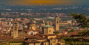 bergamo Panoraması gün batımında