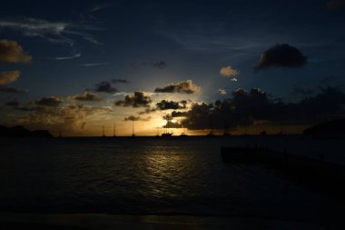 Bay güzel gün batımı