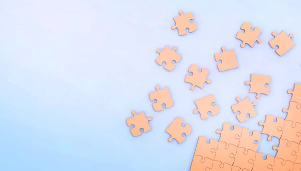 Puzzle Puzzle Arancione Idee Background Business Concetto Moderno Sfondo Blu — Foto Stock