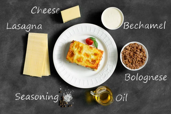 Lasagne tradizionali italiane fatte con carne macinata — Foto Stock