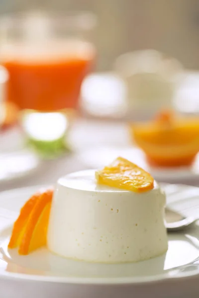Mini runda orange cheesecake — Stockfoto