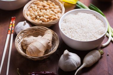 Çin yemeği ham maddeler, sebze ve fındık