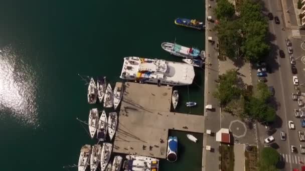 Vue de dessus du poste d'amarrage.Yacht . — Video