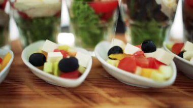 zeytin yağı ile serpilir salata