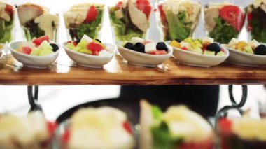 zeytin yağı ile serpilir salata