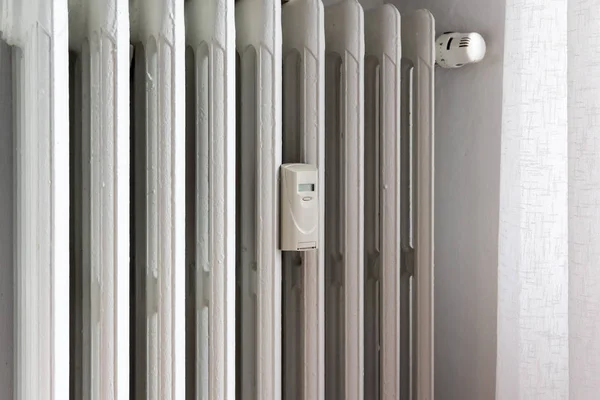 Měřič tepla pro radiátor — Stock fotografie