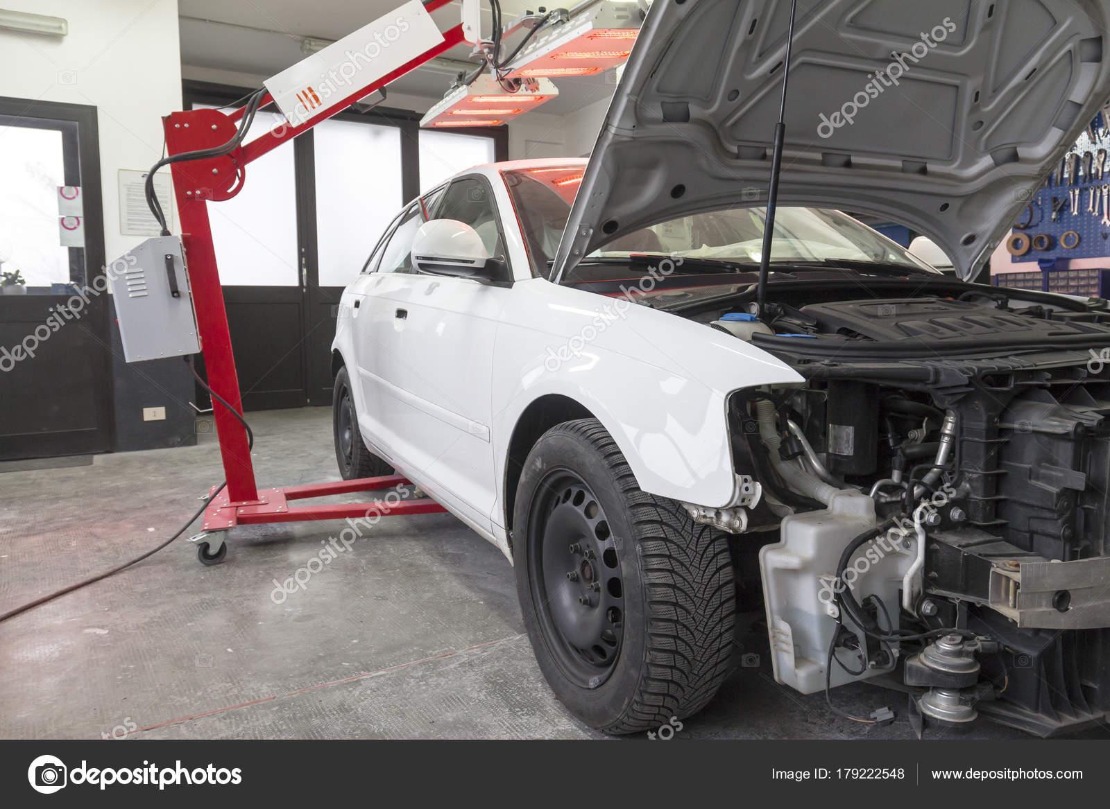 Auto Body Repair Shop >> Mechanical Workshop Auto Body Repair Stock Photo Auto Body Repair Shop >> Mechanical Workshop Auto Body Repair Stock Photo