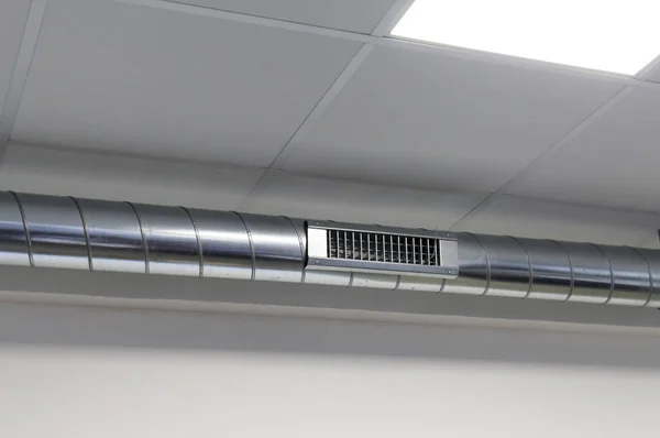 vent and air ducts for air conditioning system