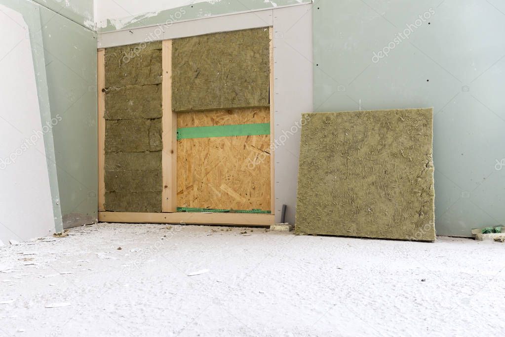 Building construction: rock wool insulation
