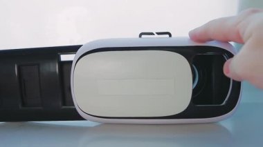Sanal gerçeklik kask kullanımı için vr hazırlanması