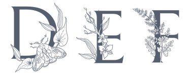 Suluboya El Çizilmiş tropik harfler monograms veya logo. Büyük Harf G, H, I, orman bitki süsleri ile. Palmiye ve monstera yaprakları, çiçekler ve flamingo. El boyaması