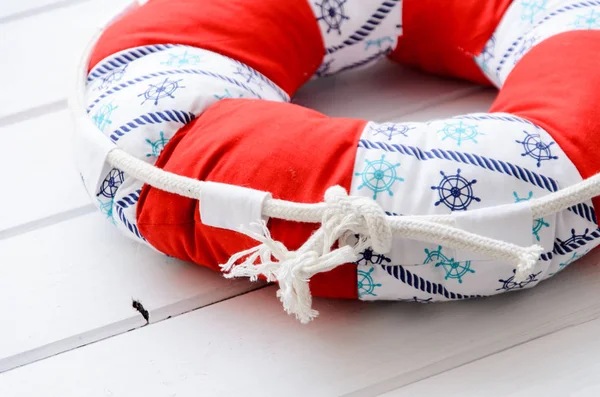 Ręcznie robione poduszkę koło ratunkowe z lato — Zdjęcie stockowe