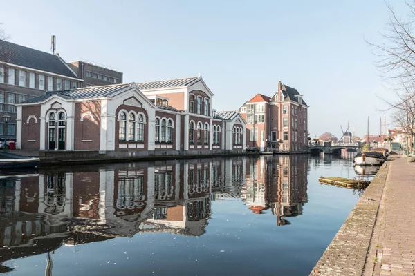 Leiden şehir eski bir binada