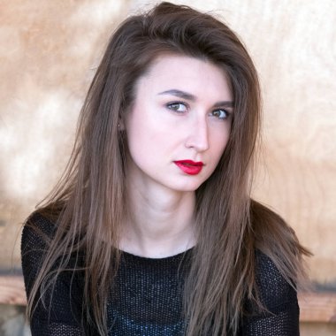 Genç bir kadının portresi