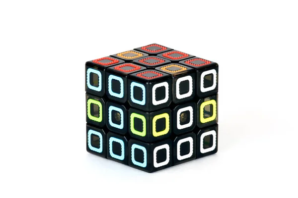 Rubik Kubus Witte Achtergrond Manier Van Oplossing Het Object Geïsoleerd — Stockfoto