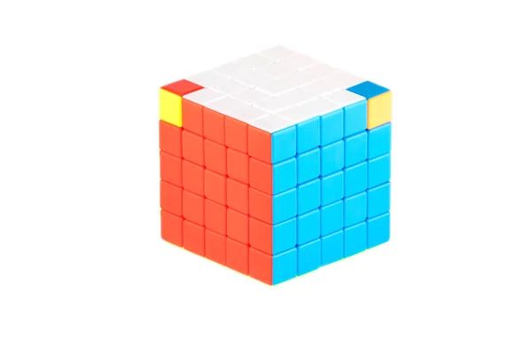 Hij Rubiks Cube Vijf Vijf Witte Achtergrond Oplossing Reeks Fase — Stockfoto