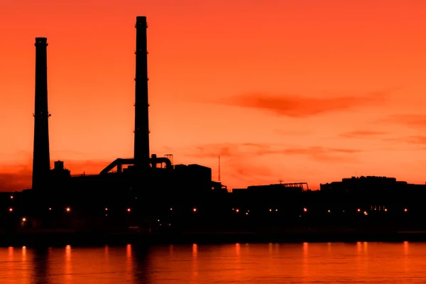 Вечерняя Тепловая Электростанция Набережной Невы Санкт Петербурге — стоковое фото