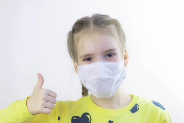 Blij Gelukkig Mooie Vreugde Kind Medische Helthcare Bewaker Beschermend Masker — Stockfoto