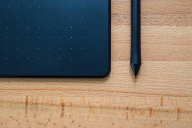 Dijital grafik tablet ve kalem