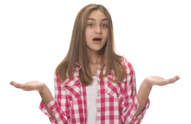 Genç kız beyaz arka plan üzerinde reklam