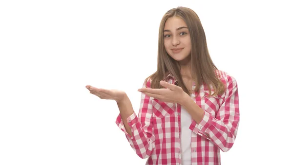 白い背景の上の広告の十代の少女 — ストック写真