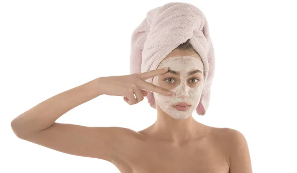 Procedimentos Beleza Conceito Cuidados Pele Mulher Jovem Aplicando Máscara Barro — Fotografia de Stock