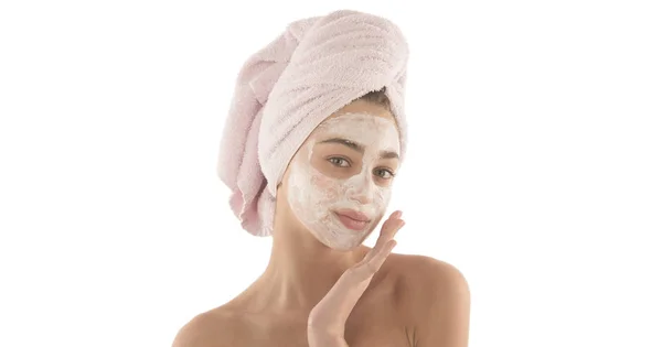 Procedimentos Beleza Conceito Cuidados Pele Mulher Jovem Aplicando Máscara Barro — Fotografia de Stock