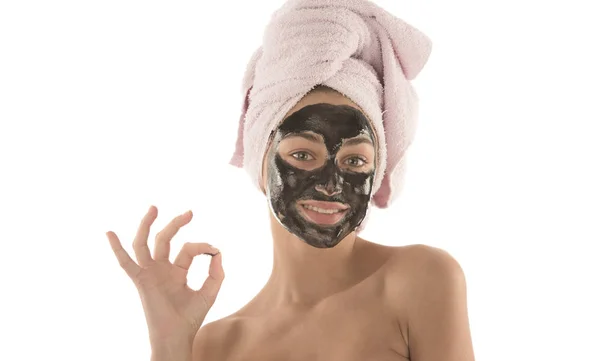 Hermosa Chica Con Máscara Cosmética Facial Negro Concepto Belleza Aislado — Foto de Stock