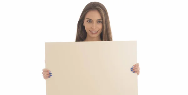 Jonge Vrouw Met Leeg Bord Kaart Geïsoleerd Wit — Stockfoto