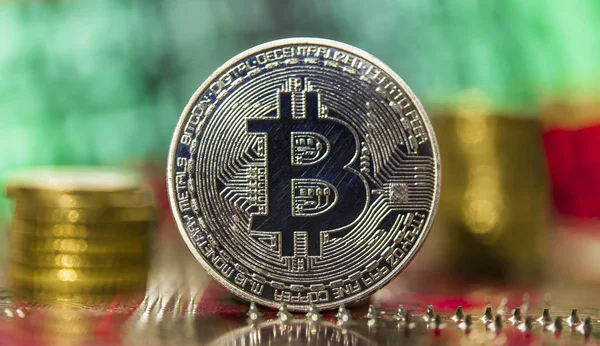 Double Exposure Bitcoins Digitalwährung Bitcoin Auf Dem Motherboard Oder Mit — Stockfoto