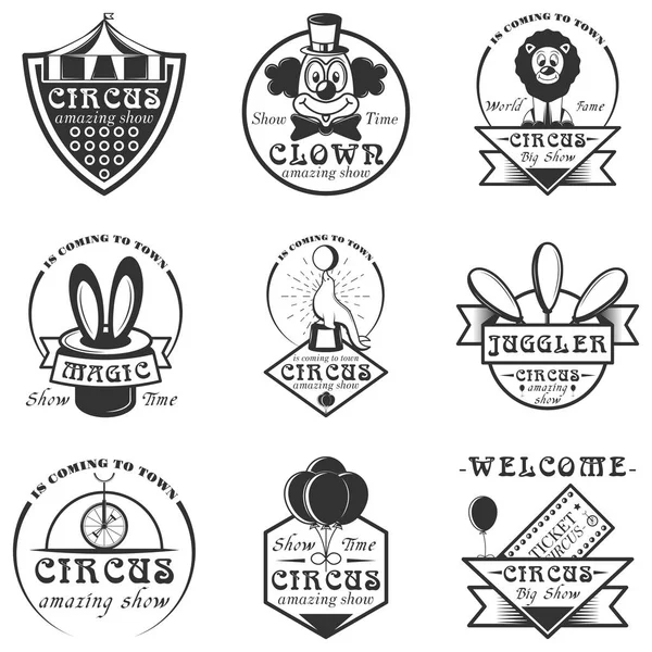 Conjunto vetorial de etiquetas de circo isolado, logotipo e emblemas. Símbolos de circo preto e branco e elementos de design . —  Vetores de Stock