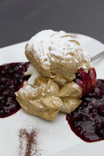 bavarian dessert cake specialty windbeutel