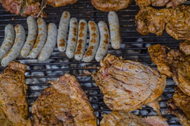 Barbekü et ve sığır eti