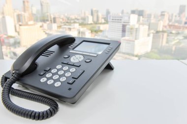 İş iletişimi için siyah IP telefon
