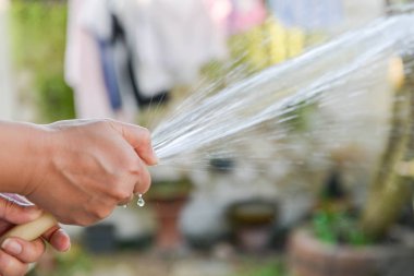 Kauçuk kayış su püskürtme