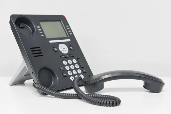 Teléfono IP negro y auricular — Foto de Stock