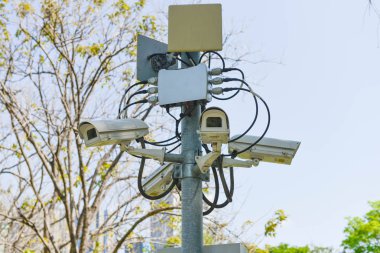 CCTV kameraları genel parkta yayında
