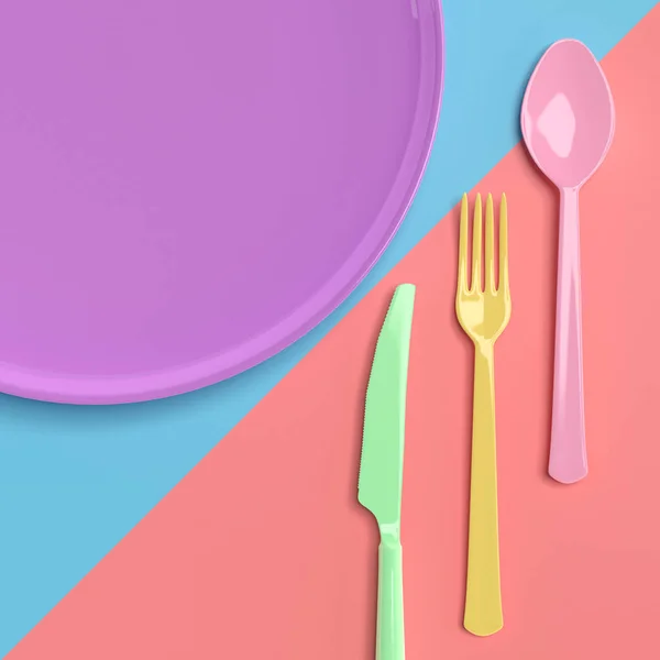 Gaffel med sked med kniv och plattan pastell färg — Stockfoto