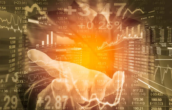 İş adamı dijital borsa finansal gösterge backgro üzerinde