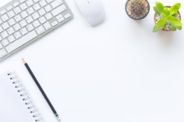 Beyaz Resepsiyon Kırtasiye dizüstü bilgisayar, akıllı telefon ve diğer zekâ