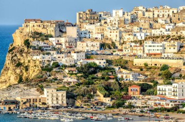 Peschici gargano İtalya apulia deniz tünemiş Köyü