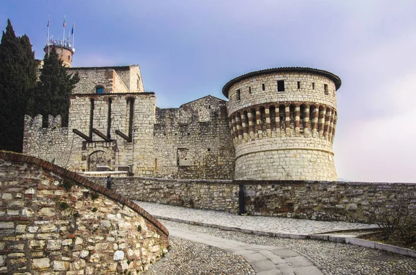 Castello di Brescia - Lombardije-bezienswaardigheden - Italië — Stockfoto