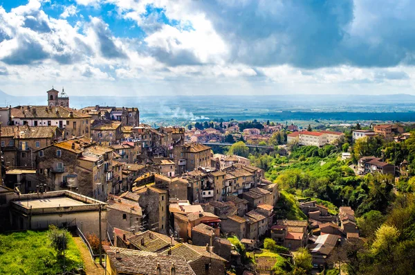 Caprarola Lazio Köyü panorama - manzara Viterbo eyaletinde - İtalya — Stok fotoğraf