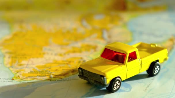 South Africa safari road trip with map and yellow pickup truck toy — Stock Video