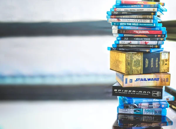 Passion for cinema, a stack of movie collection in blue ray disc format in Hollywood — Stock Photo, Image