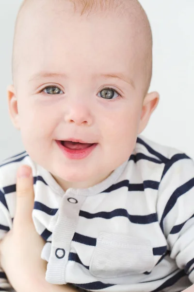 Retrato de menino bonito — Fotografia de Stock