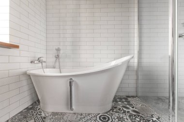 Küvetli klasik banyo