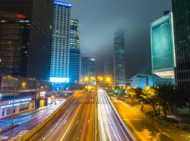 Hong Kong 'da gece trafiği