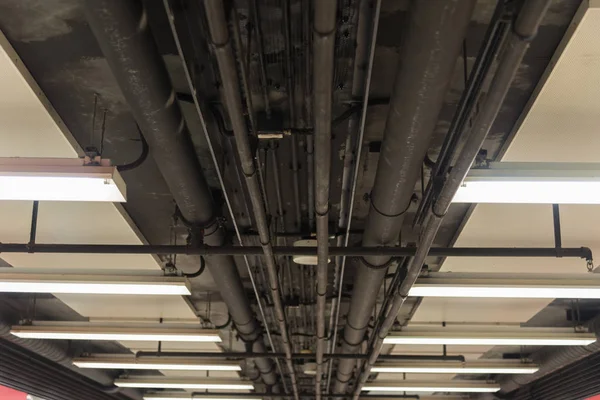 Water dripping from air duct — Stock Photo, Image